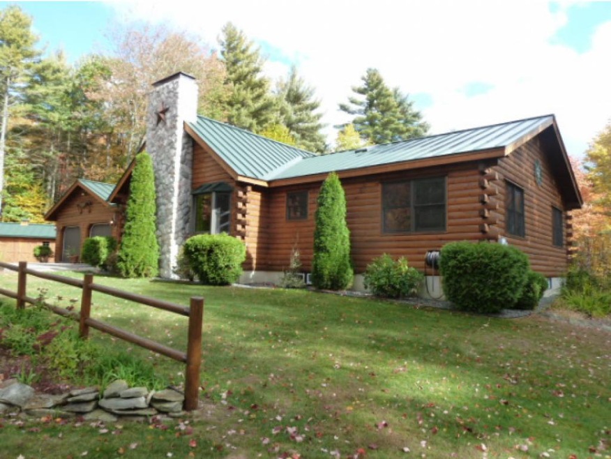 819 Cross Country Rd, Pembroke, NH 03275 - photo 1