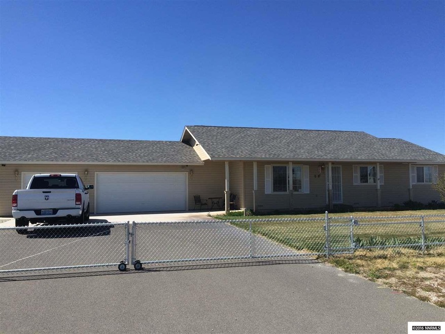 4623 Hawk Dr, Fallon, NV 89406 - photo 1