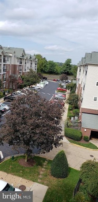 The Gates Of McLean unit 5411, McLean, VA 22102 - photo 1