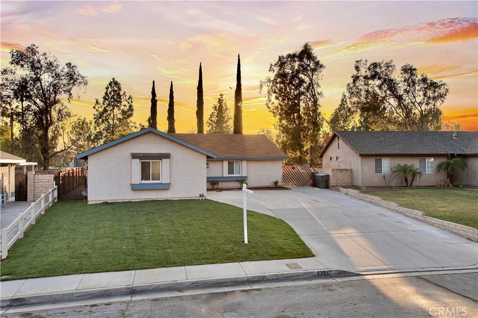 2201 W 48th St, San Bernardino, CA 92407 - photo 1