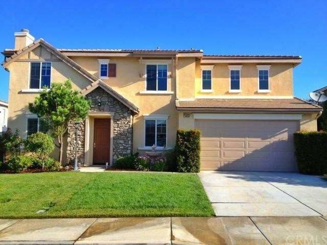 Spacious 5 Bed/3 Bath Home in the Beautiful Berrin
