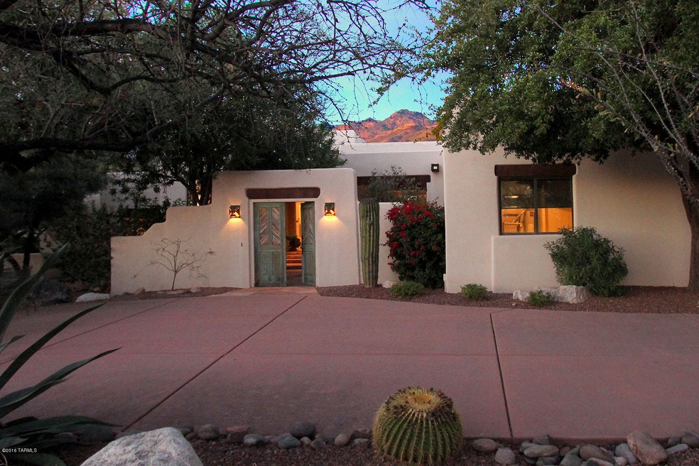 7281 E Desert Moon Loop