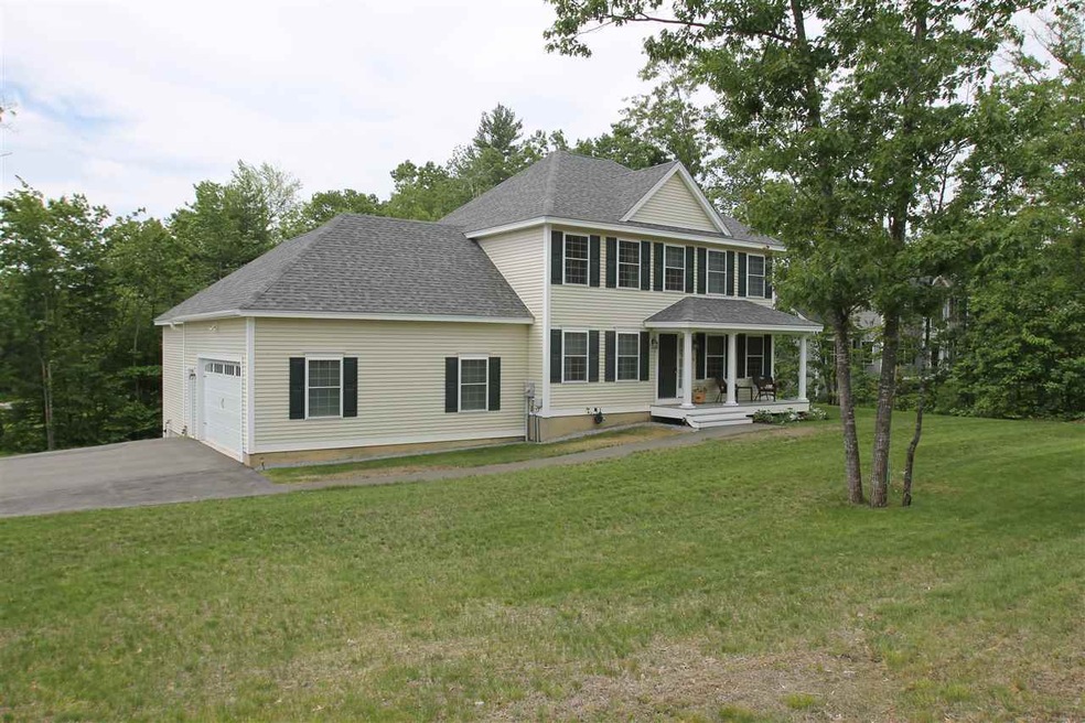 9 Seavey Dr, Auburn, NH 03032 - photo 1