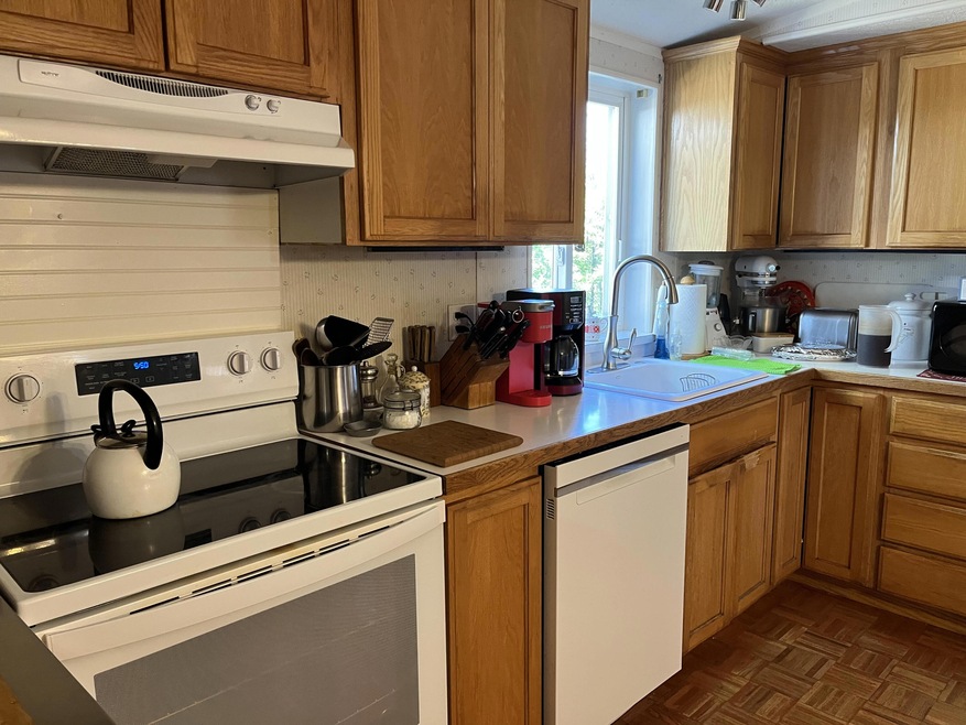 Sold $165,000 • Co-Listing Agent