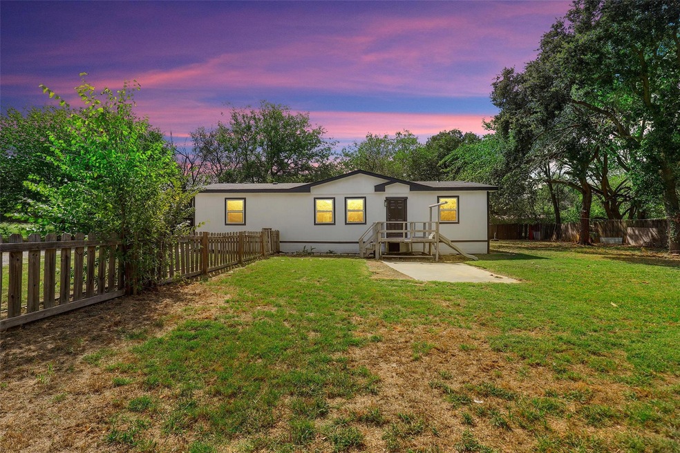 3708 Falconcrest Dr, Joshua, TX 76058 - photo 1