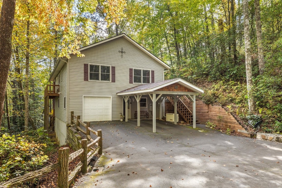 62 Beech Ct, Sapphire, NC 28774 - photo 1