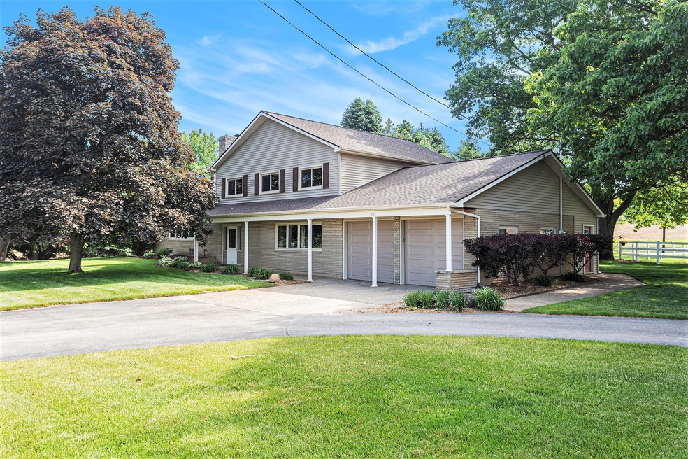 3901 16th St, Wayland, MI 49348 - photo 1