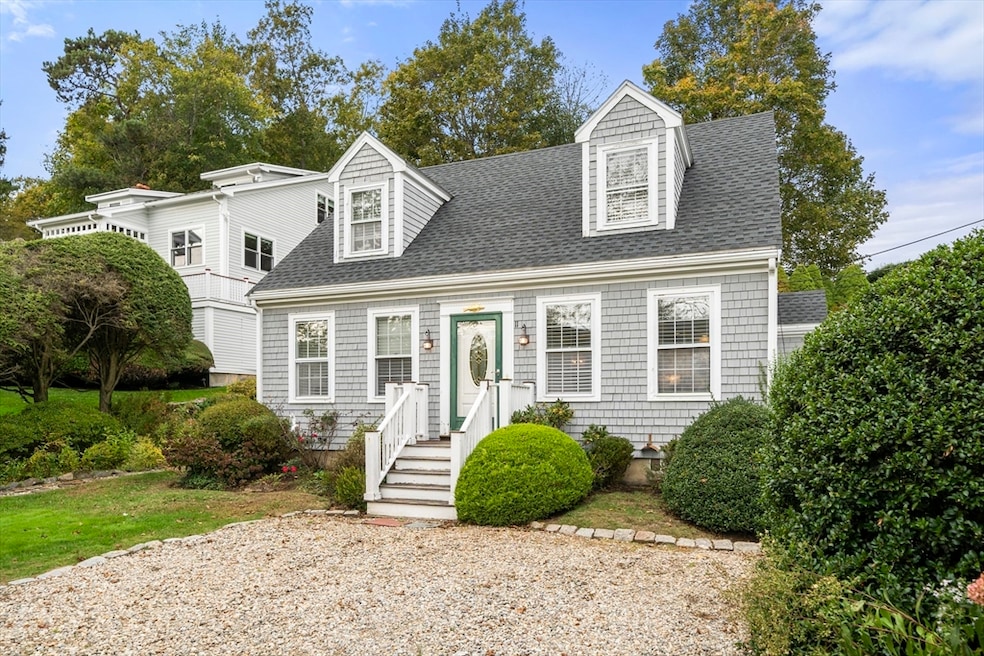 11 Gingerbread Hill, Marblehead, MA 01945 - photo 1
