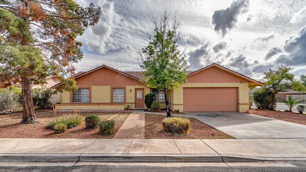 6243 E Grandview Cir-2