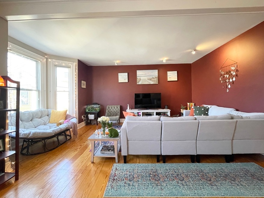 3 Hancock Place unit 2, Cambridge, MA 02139 - photo 1