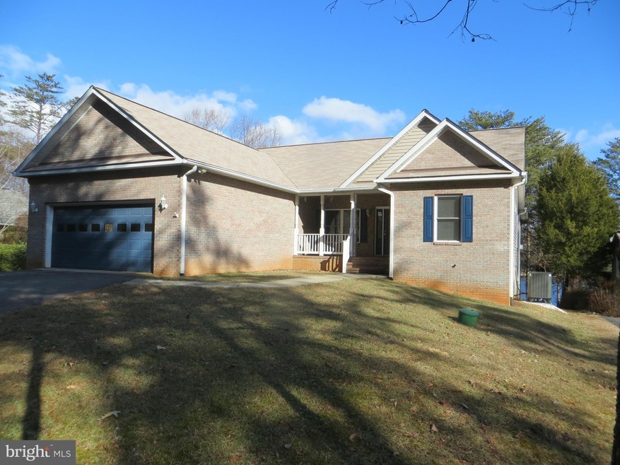 518 Harrison Cir, Locust Grove, VA 22508 - photo 1
