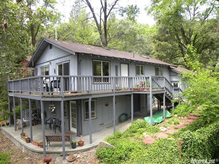 Deck and Covered Patio