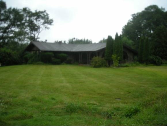 184 Hensmith Rd, Salisbury, NH 03268 - photo 1