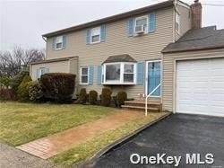 1 Linden Ave unit 1, Lynbrook, NY 11563 - photo 1