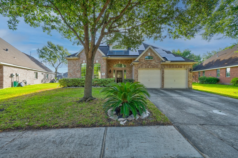 3018 E Lake Falls Cir, Spring, TX 77386 - photo 1