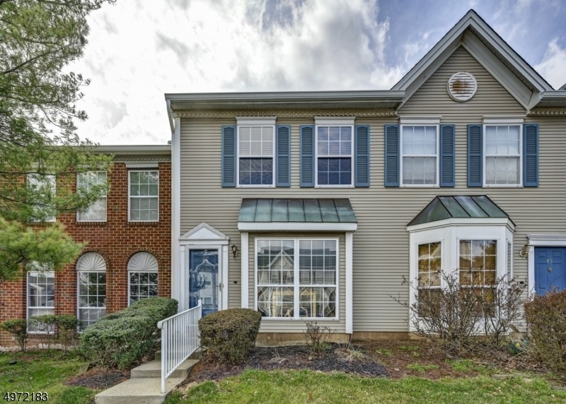 43 De Leon Cir, Franklin Township, NJ 08823 - photo 1