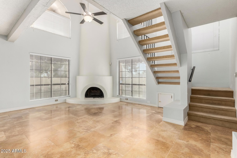 10240 N 12th Place unit 2, Phoenix, AZ 85020 - photo 1