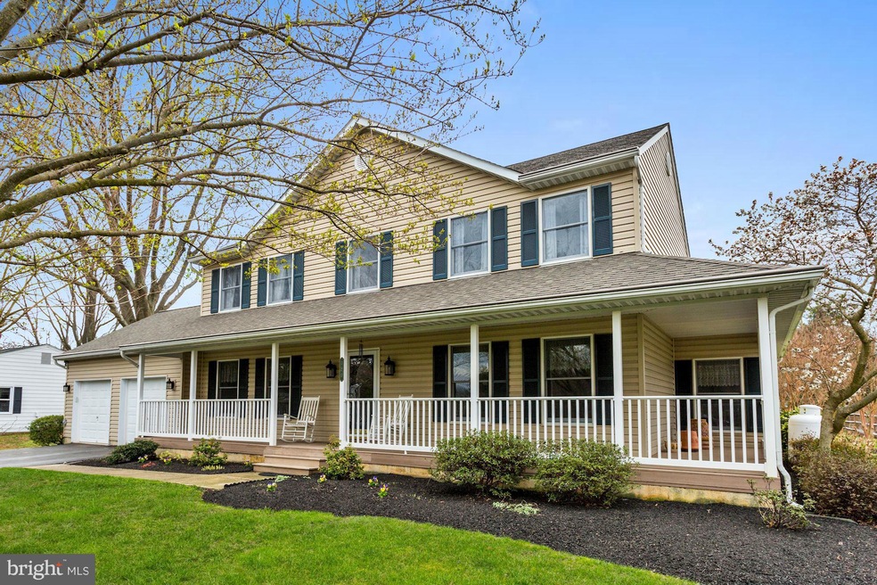 320 Columbia Ln, Stevensville, MD 21666 - photo 1