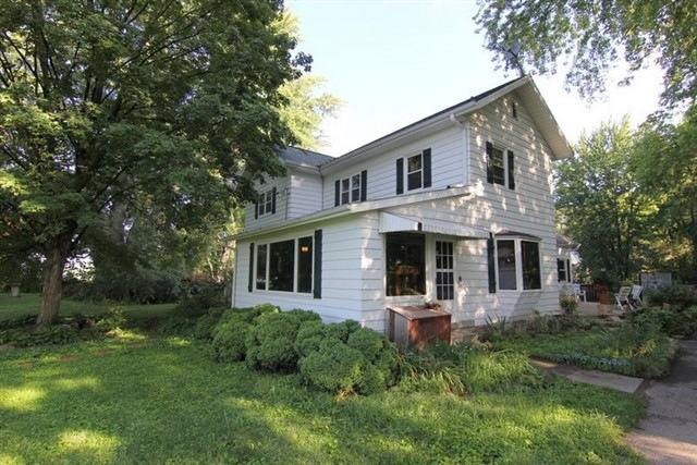 4260 Rutland-Dunn Town Line Rd, Dunn, WI 53575 - photo 1