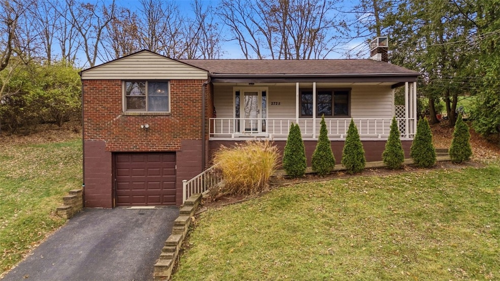 2725 Locust Dr, Pittsburgh, PA 15241 - photo 1
