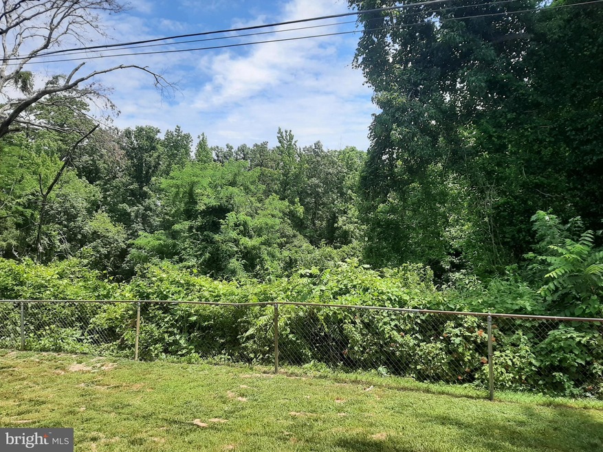 1817 Saunders Way, Glen Burnie, MD 21061 - photo 1