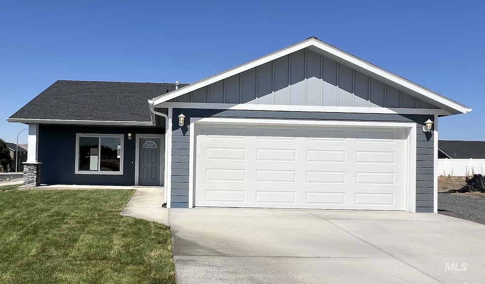 3415 Glacier Dr, Lewiston, ID 83501 - photo 1