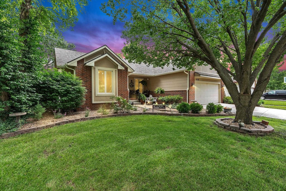 2318 N Chadsworth