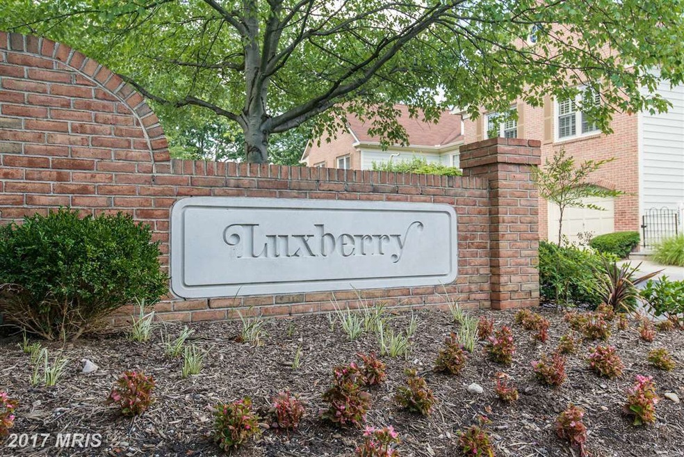 5824 Linden Square Ct, Rockville, MD 20852 - photo 1