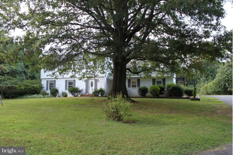 8700 Smith Ln, Manassas, VA 20112 - photo 1