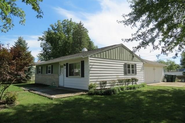 3017 S Opechee Dr, Muncie, IN 47302 - photo 1