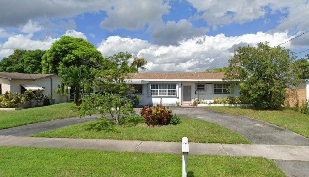 1805 NW 189th Terrace, Miami Gardens, FL 33056 - photo 1