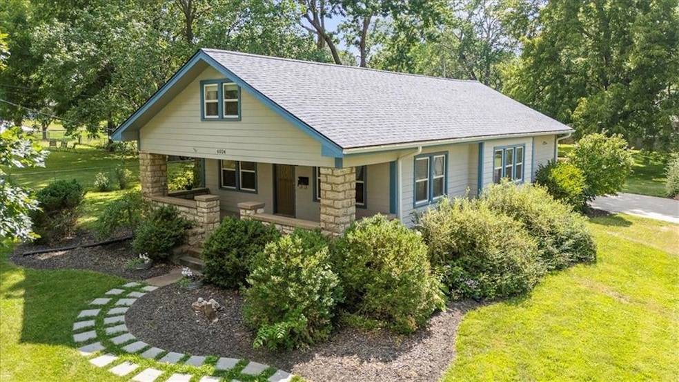 6024 Quivira Rd, Shawnee, KS 66216 - photo 1