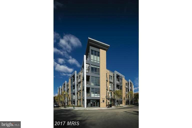 525 Water St SW unit 211, Washington, DC 20024 - photo 1