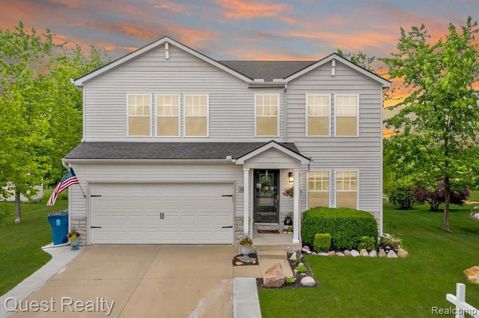 Welcome Home to 3223 Pine Run!.jpg