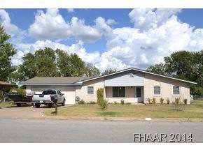 609 Cedar Dr, Copperas Cove, TX 76522 - photo 1