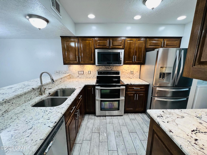 For Rent $1,950/month