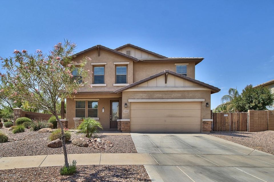 15854-W-Cortez-St-10