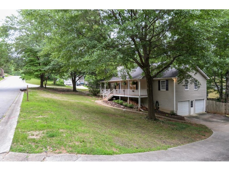 2698 Raven Trail NE, Marietta, GA 30066 - photo 1