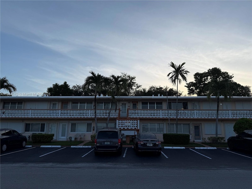 For Rent $1,250/month