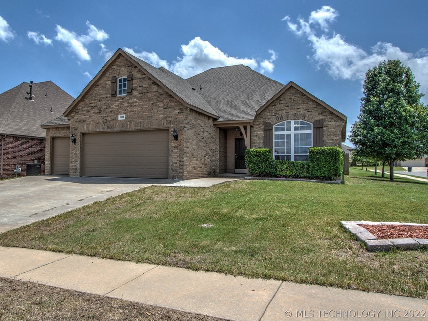 20502 E 32nd St S, Broken Arrow, OK 74014 - photo 1