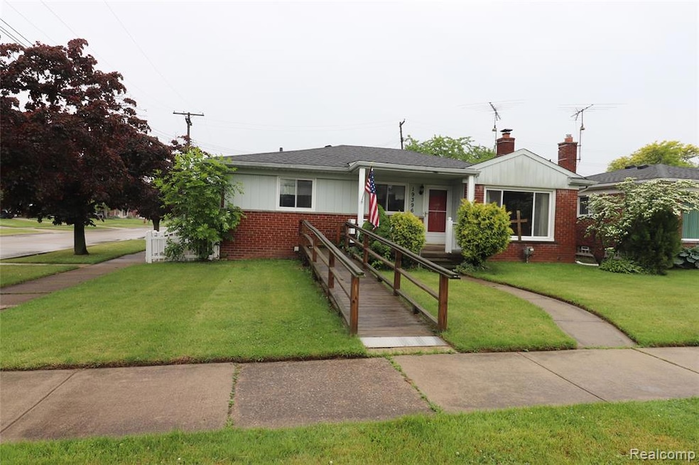 Sold $200,000 • Co-Listing Agent