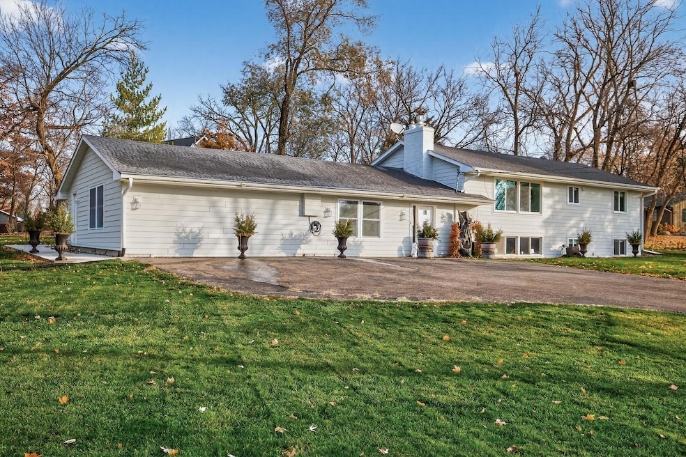 Coming Soon $849,000 • Co-Listing Agent