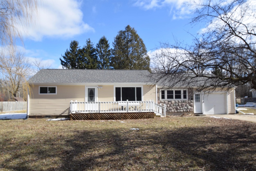 4357 Flajole Rd, Midland, MI 48642 - photo 1