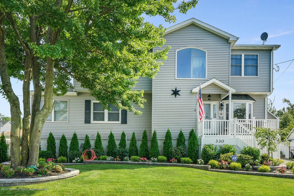330 Bayview Ave Union Beach NJ-large-003