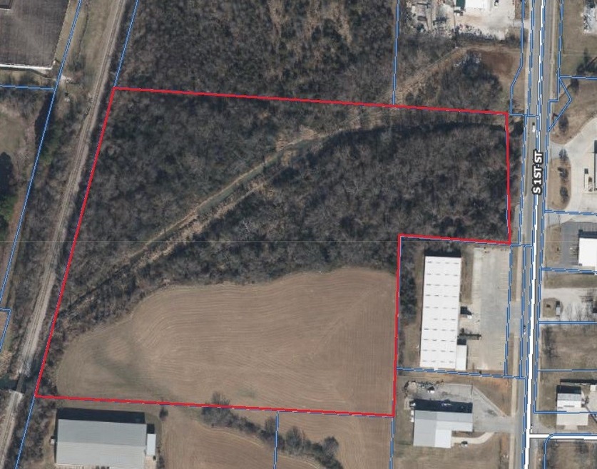 0 S 1st unit 1253244, Rogers, AR 72756 - photo 1