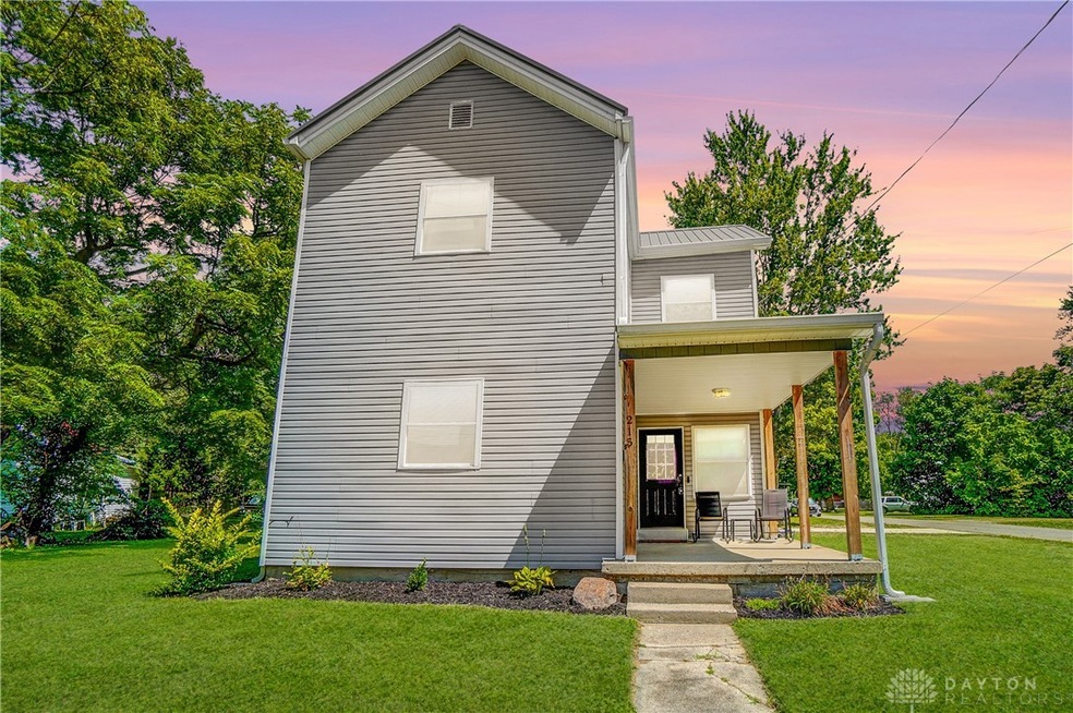 215 Lazenby St, Blanchester, OH 45107 - photo 1