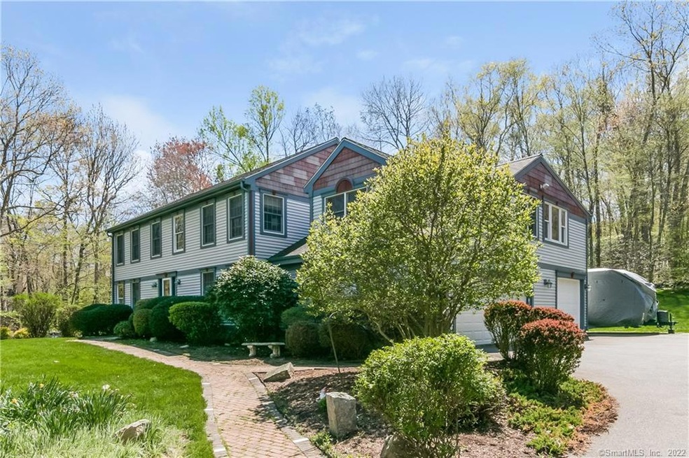 23 Spring Rock Rd, East Lyme, CT 06333 - photo 1