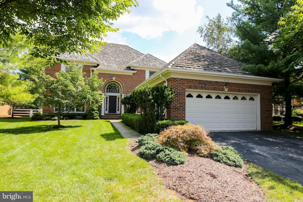 8117 Autumn Gate Ln, Bethesda, MD 20817 - photo 1