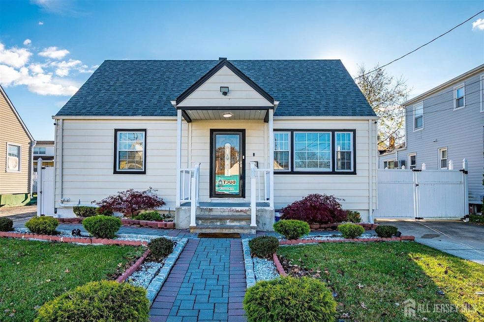 14 Linden St, Carteret, NJ 07008 - photo 1