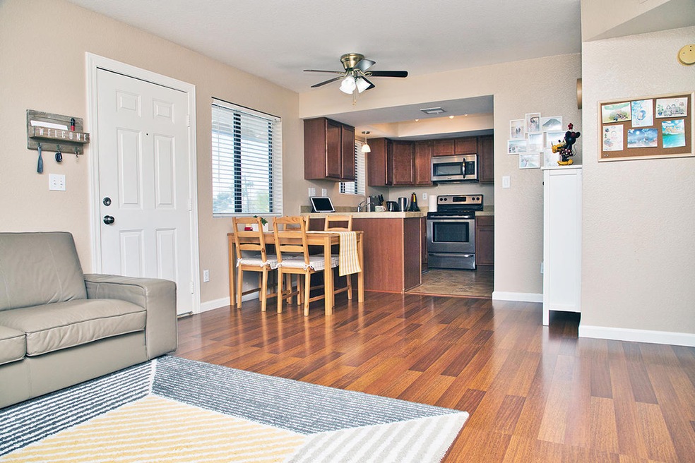 3635 N 37th St unit 12, Phoenix, AZ 85018 - photo 1